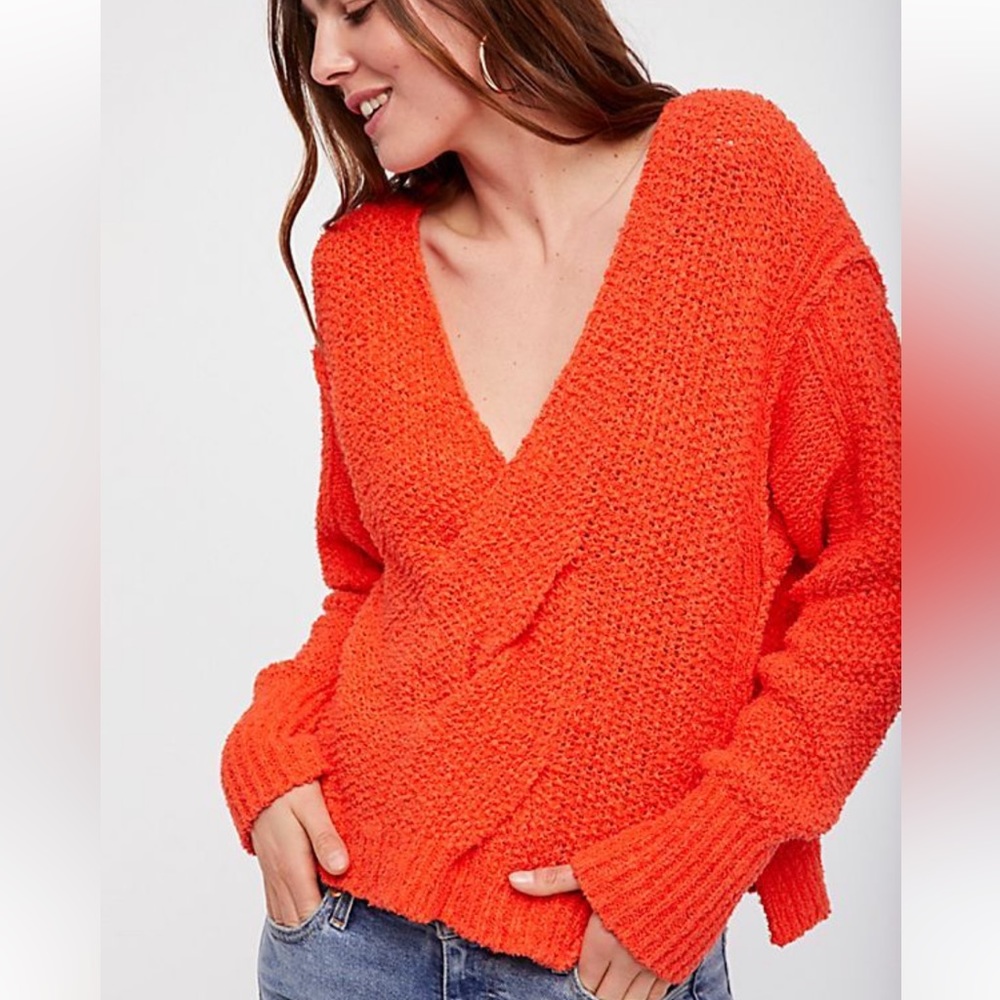 Free People Coco V-Neck Sweater in orange tangerine M